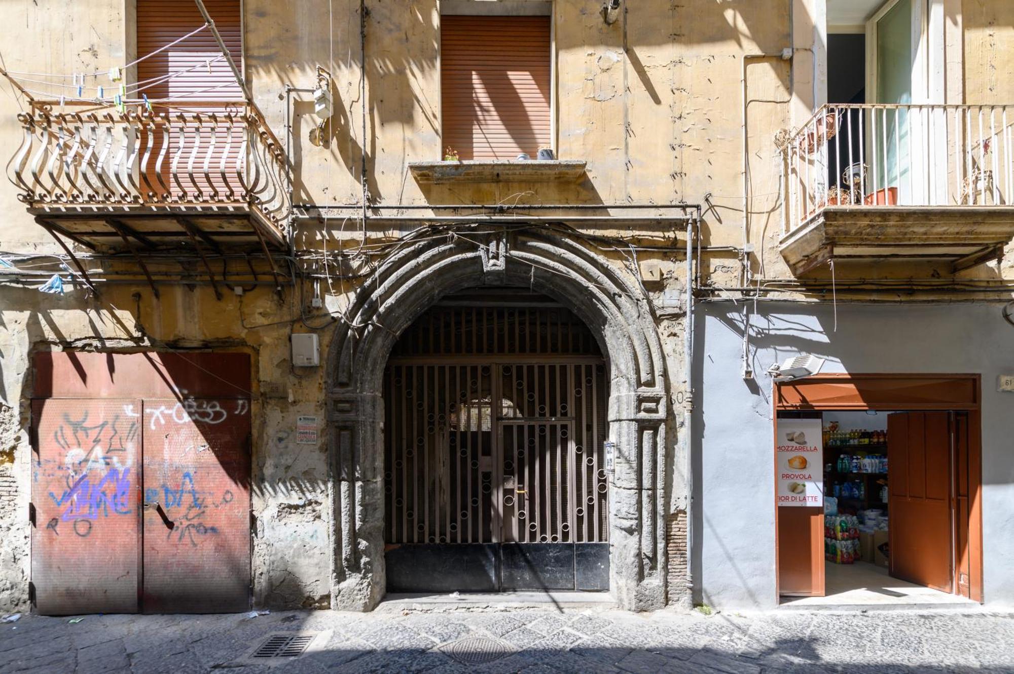 Apartment Piazza Dante & Wi-fi Naples