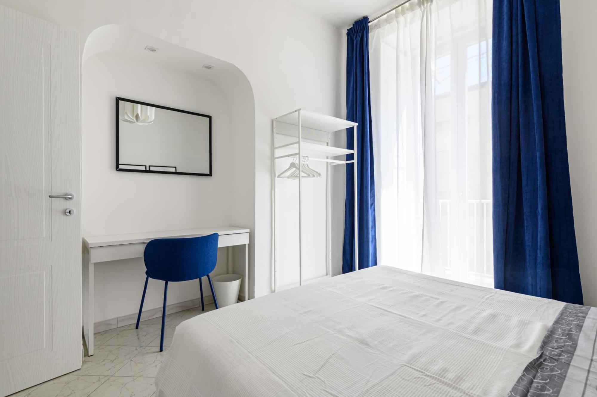 Apartment Piazza Dante & Wi-fi *