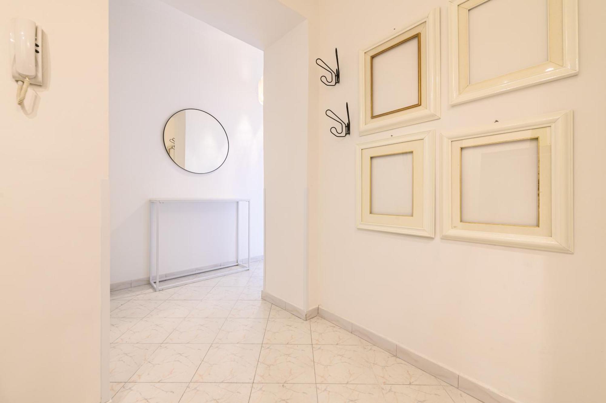 Apartment Piazza Dante & Wi-fi